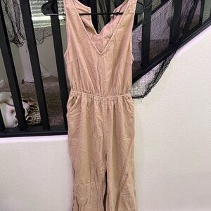 This jumpsuit was from target I’ve only worn it about three times.